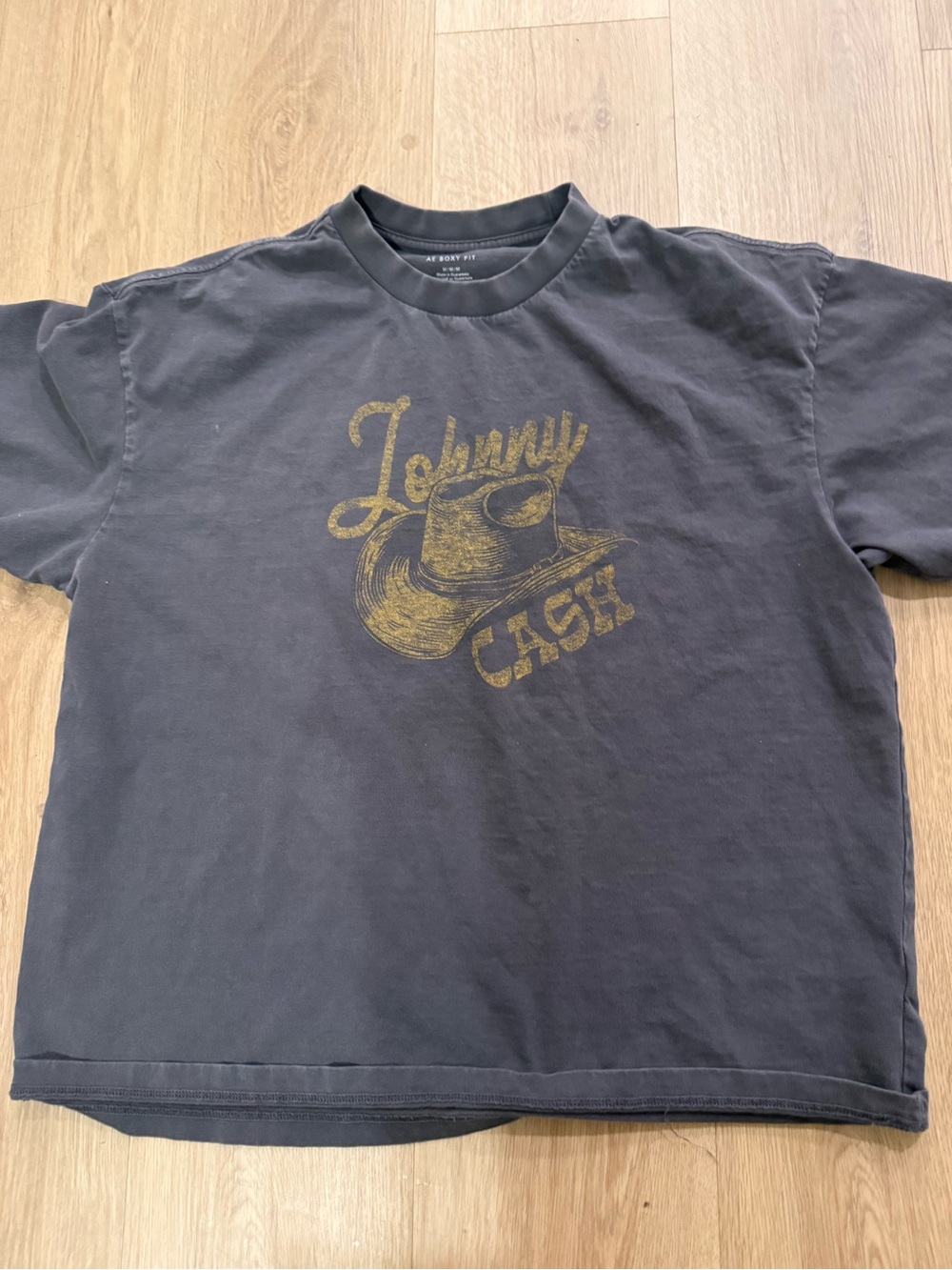 American Eagle Johnny Cash Graphic Tee - Black with Gold Print